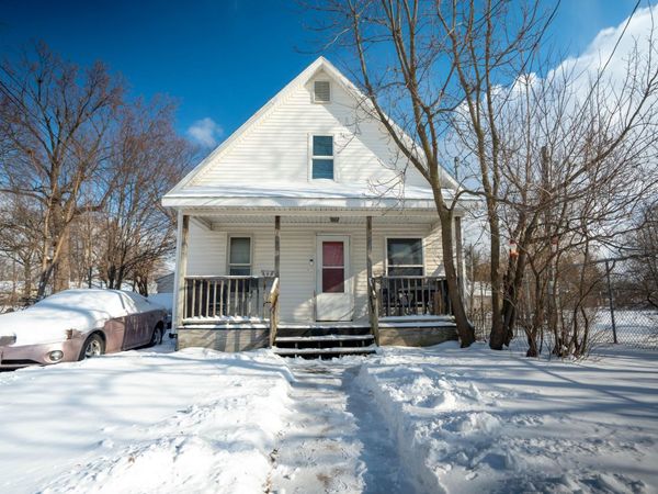 734 N Martin Luther King Jr Boulevard, Lansing, MI 48915