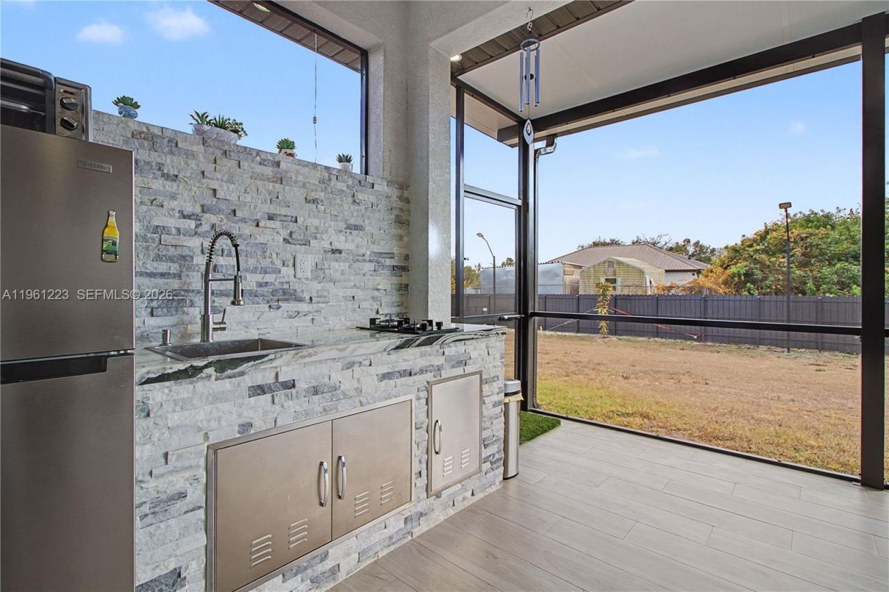 3705 SW 23rd St , Lehigh Acres, FL 33976 Photo