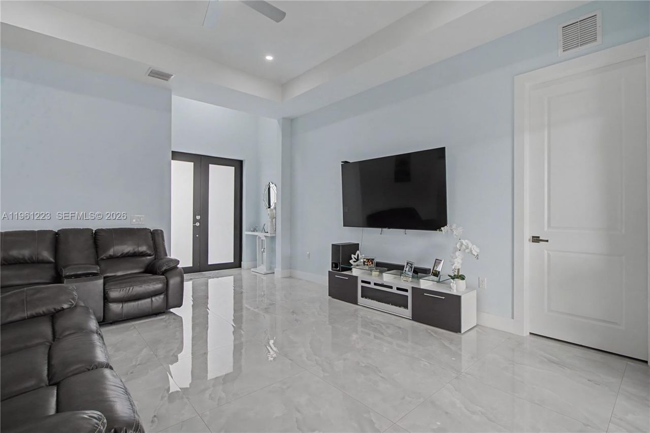 3705 SW 23rd St , Lehigh Acres, FL 33976 Photo