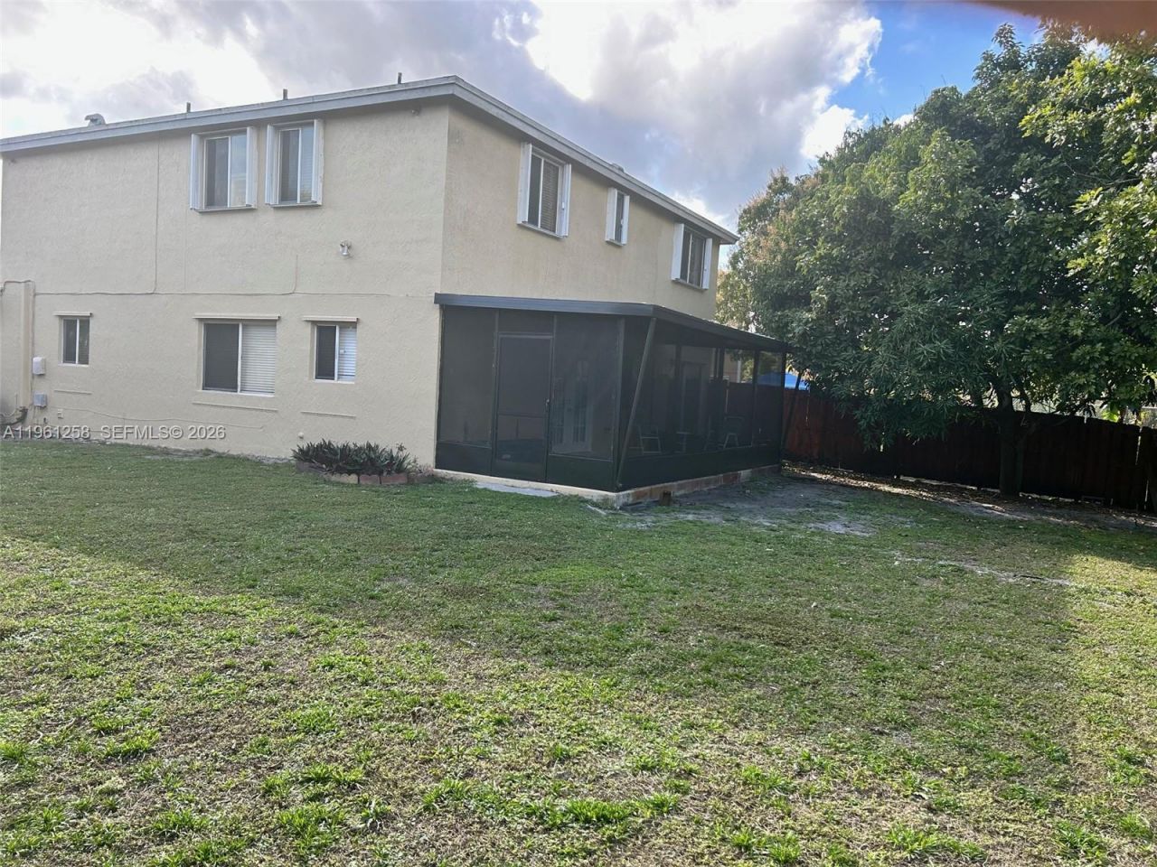 8801 SW 9th Ct, Pembroke Pines, FL 33025 Photo