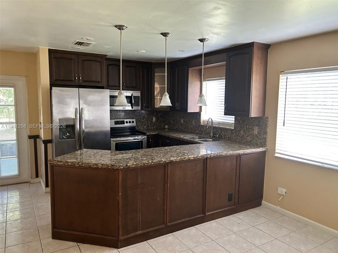 8801 SW 9th Ct, Pembroke Pines, FL 33025 Photo