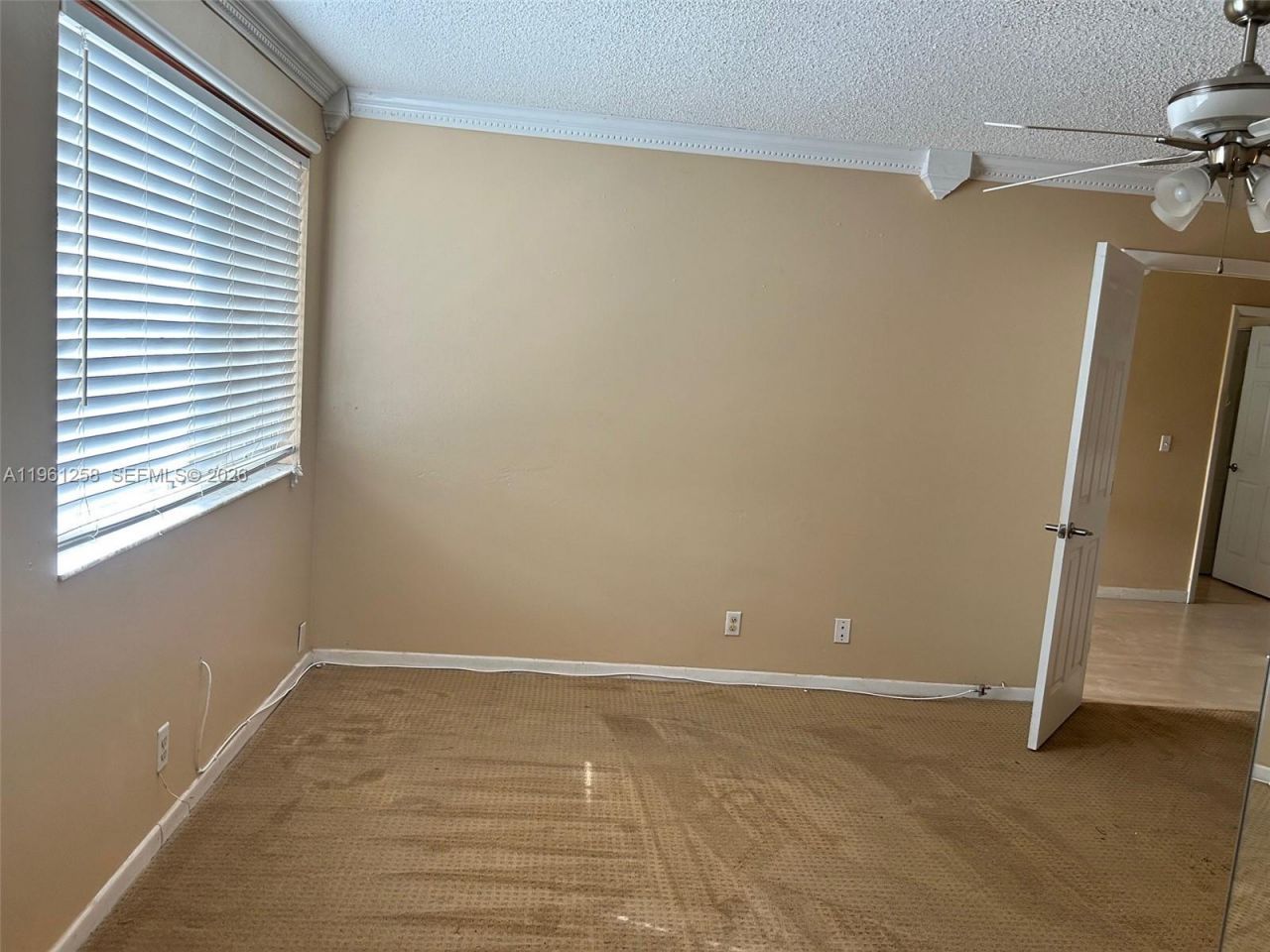 8801 SW 9th Ct, Pembroke Pines, FL 33025 Photo