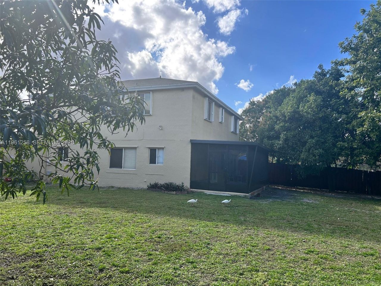 8801 SW 9th Ct, Pembroke Pines, FL 33025 Photo