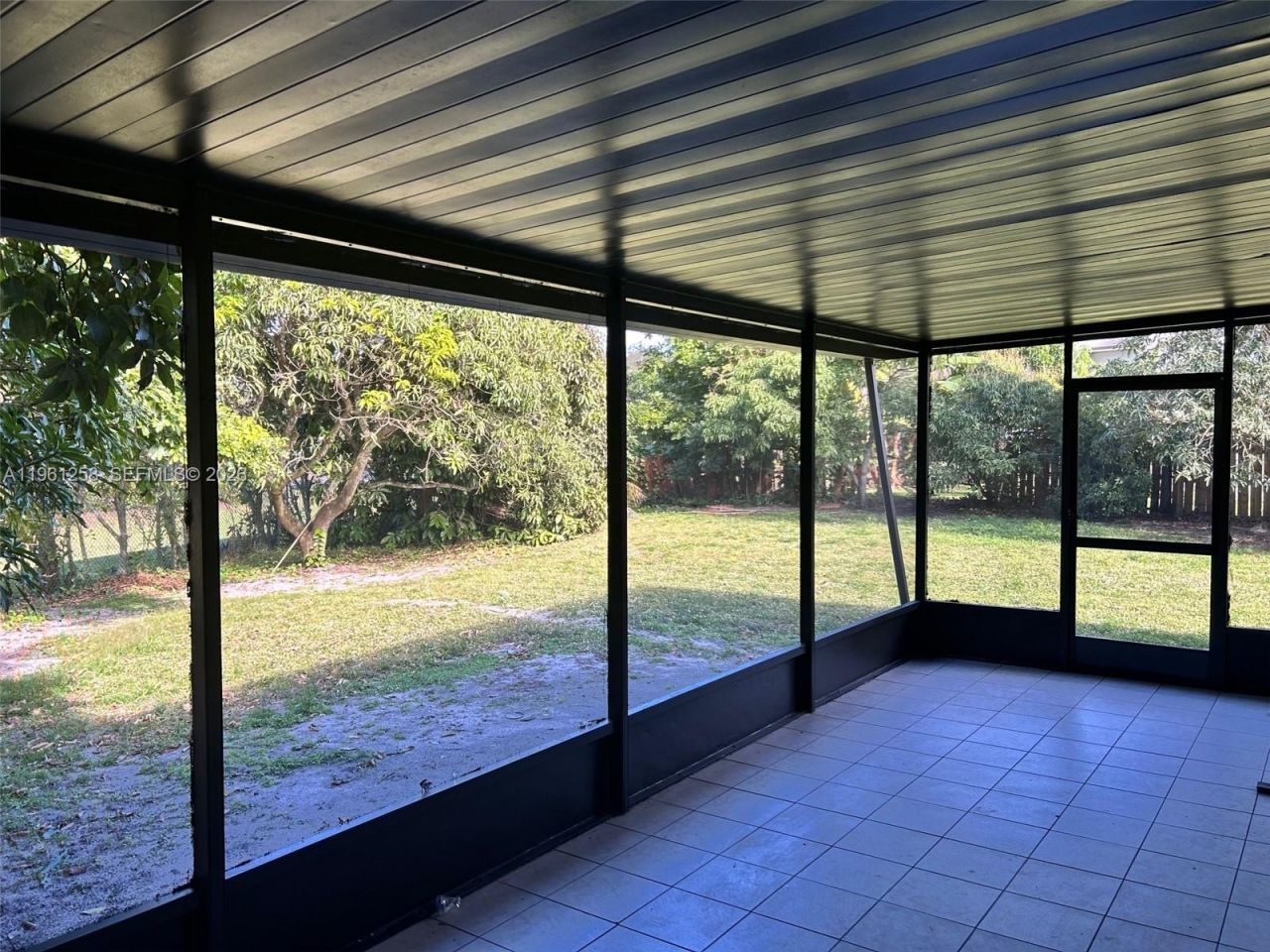 8801 SW 9th Ct, Pembroke Pines, FL 33025 Photo