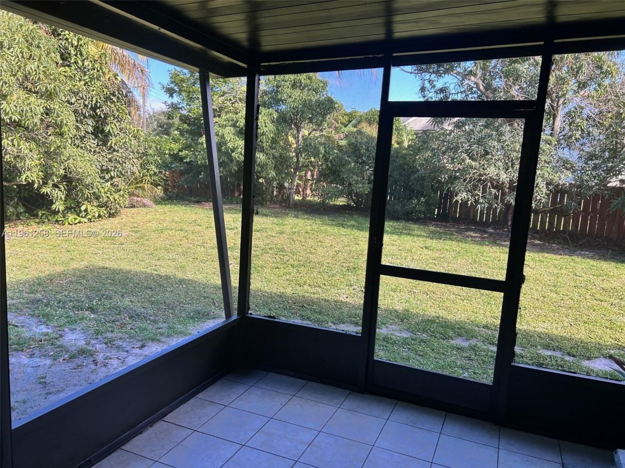 8801 SW 9th Ct, Pembroke Pines, FL 33025 Photo