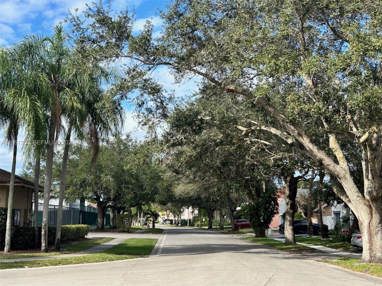 8801 SW 9th Ct, Pembroke Pines, FL 33025 Photo