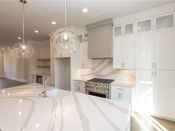 210 Midnight Oak Run, Unit 3, Alpharetta, GA 30009