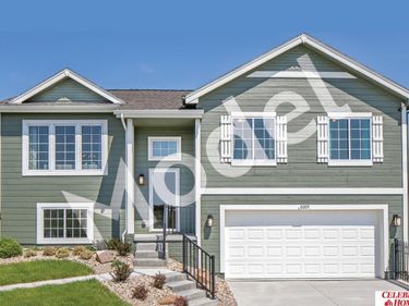 18616 Mary Street, Elkhorn, NE 68022