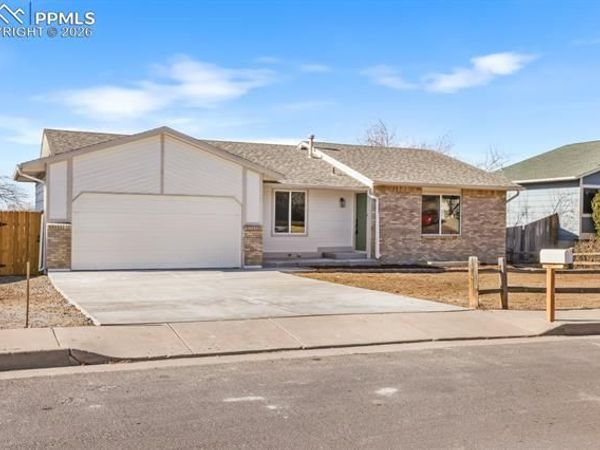 7585 Woody Creek Drive, Colorado Springs, CO 80911