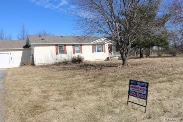 26 W Barnes Road, Watertown Township, MI 48435 Main Photo