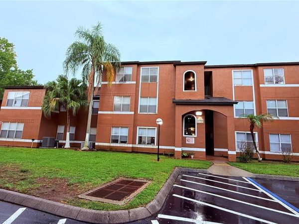 4504 COMMANDER DRIVE, Unit 1821, ORLANDO, FL 32822