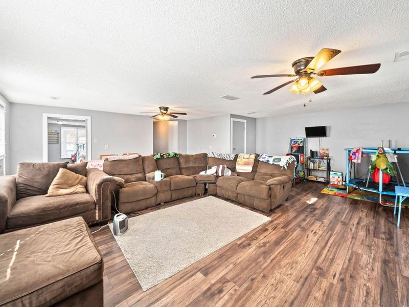 2027 Reese Avenue, Columbus, OH 43207 Photo 8