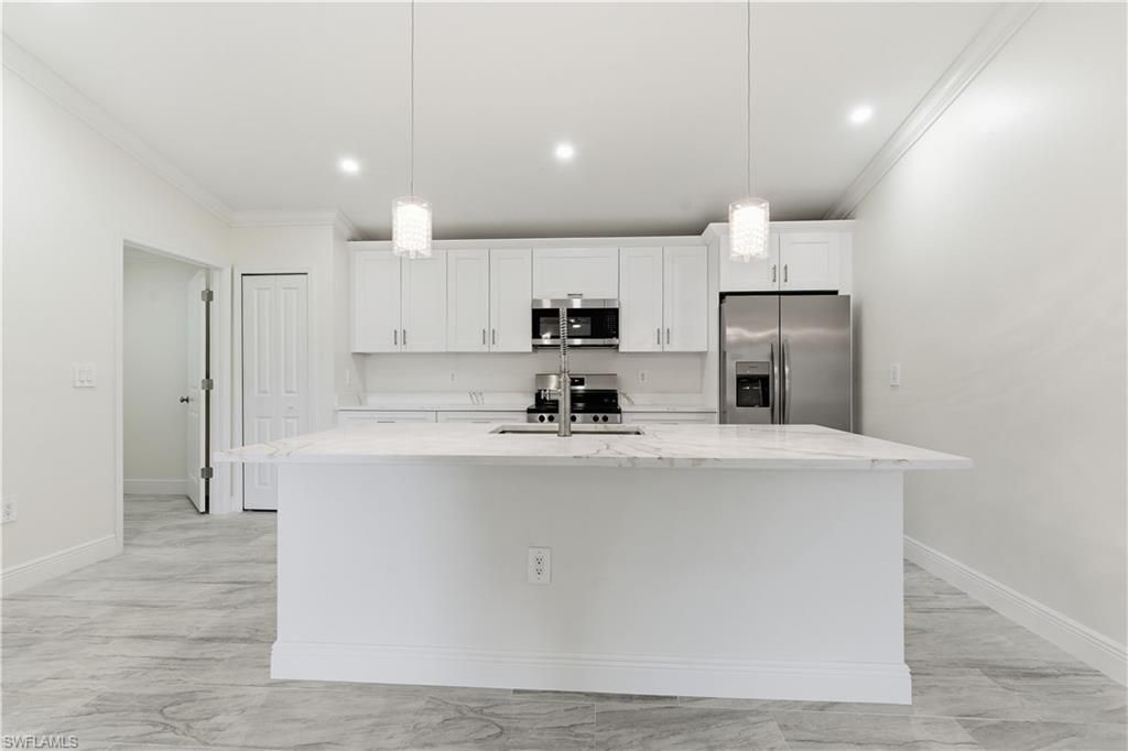 2141 Davis St, Fort Myers, FL 33916 Photo