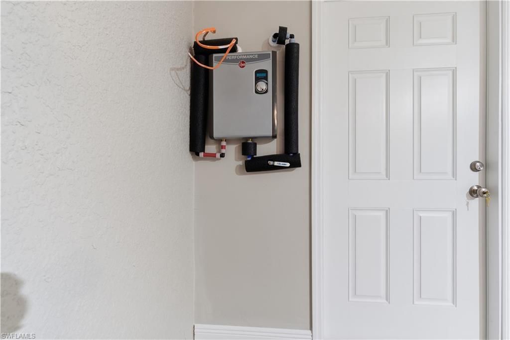 2141 Davis St, Fort Myers, FL 33916 Photo