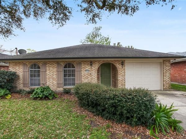 4712 SOUTHSHORE Drive, Metairie, LA 70002