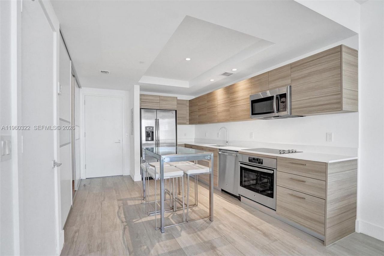 121 NE 34th St, Unit 2305, Miami, FL 33137 Photo
