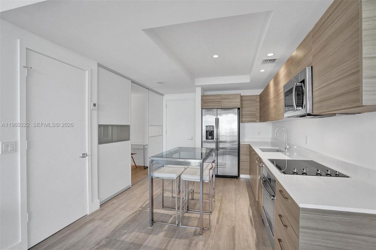 121 NE 34th St, Unit 2305, Miami, FL 33137 Photo
