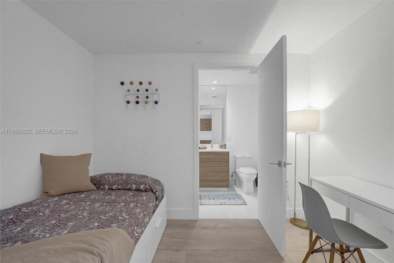 121 NE 34th St, Unit 2305, Miami, FL 33137 Photo