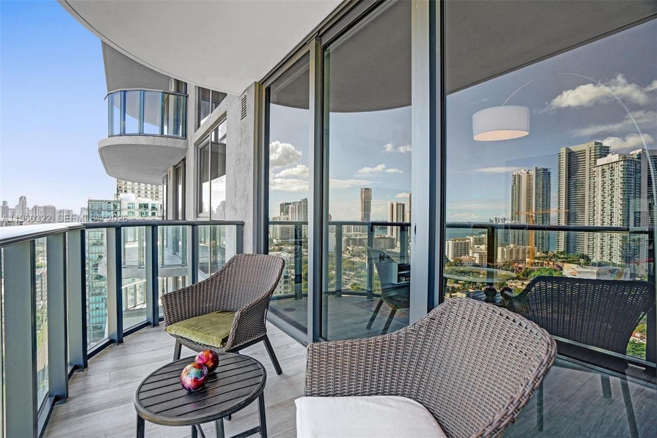 121 NE 34th St, Unit 2305, Miami, FL 33137 Photo