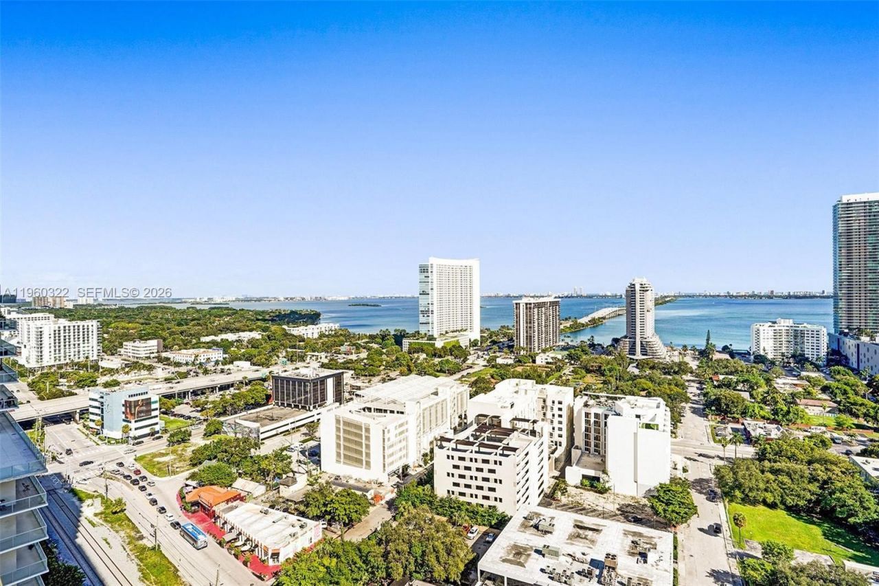 121 NE 34th St, Unit 2305, Miami, FL 33137 Photo