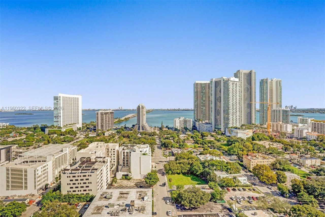 121 NE 34th St, Unit 2305, Miami, FL 33137 Photo