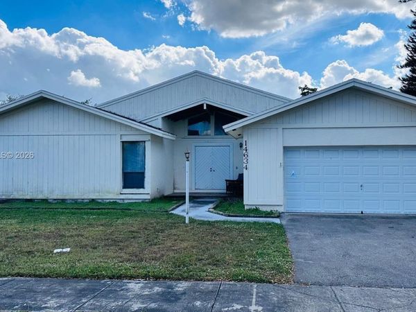 14634 SW 59th Ter, Miami, FL 33183