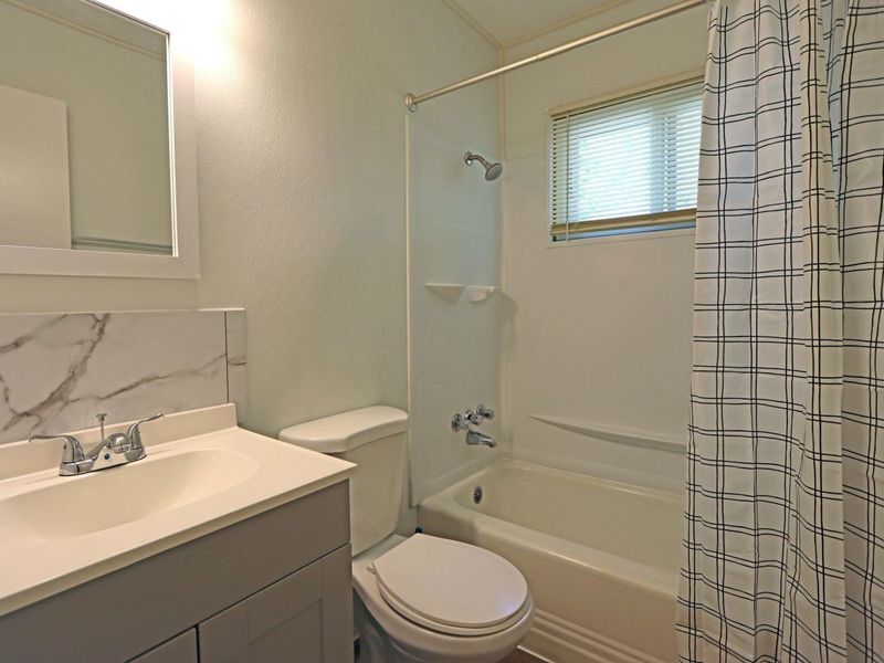 3018 Woodway Road, Columbus, OH 43207 Photo 23