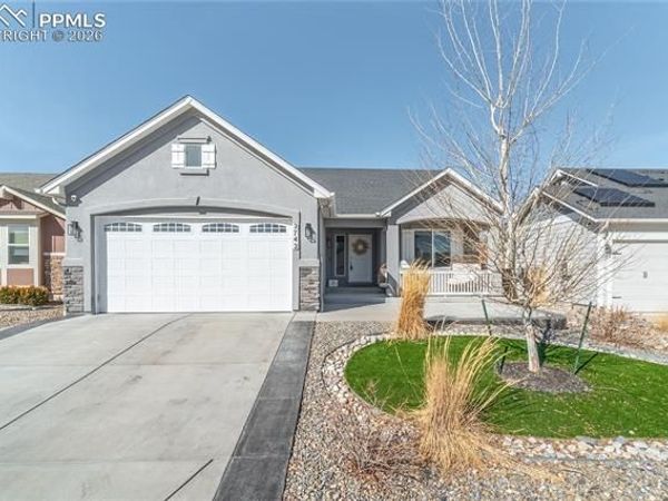2742 Pony Club Lane, Colorado Springs, CO 80922