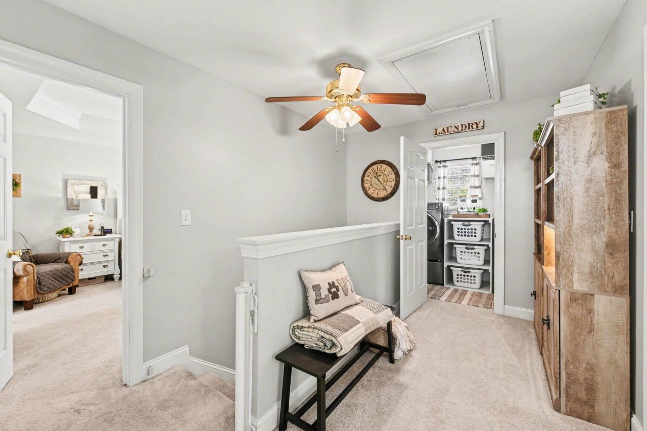 448 Sablewood Drive Photo 14