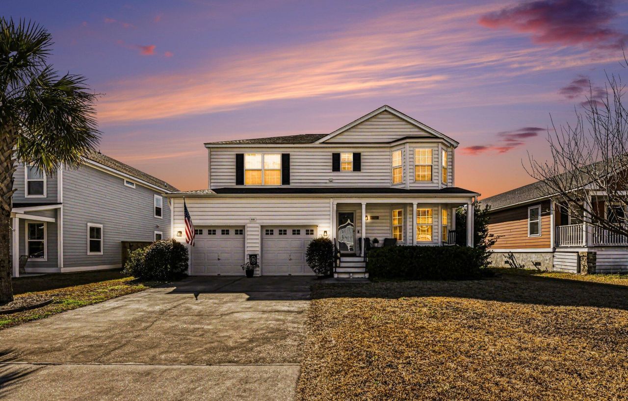 448 Sablewood Drive Photo 2