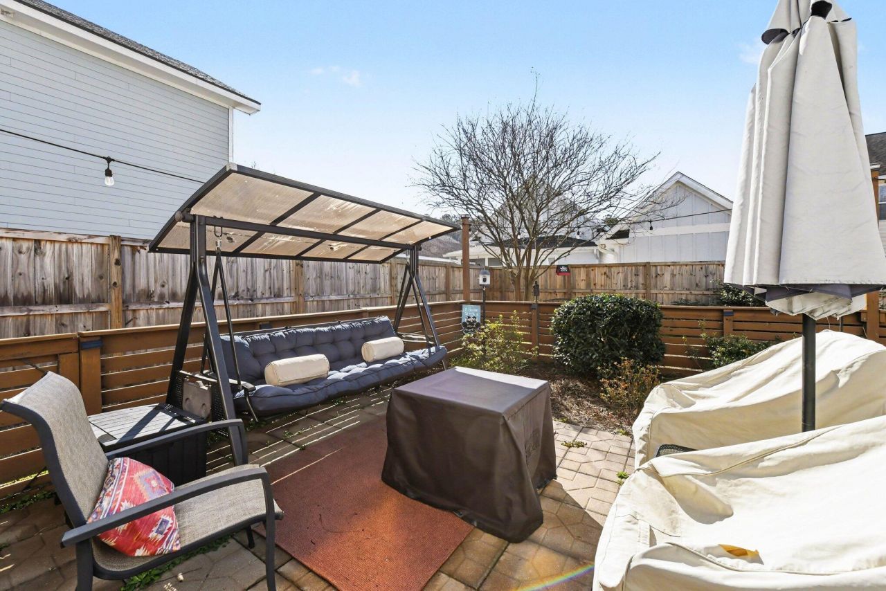 448 Sablewood Drive Photo 28