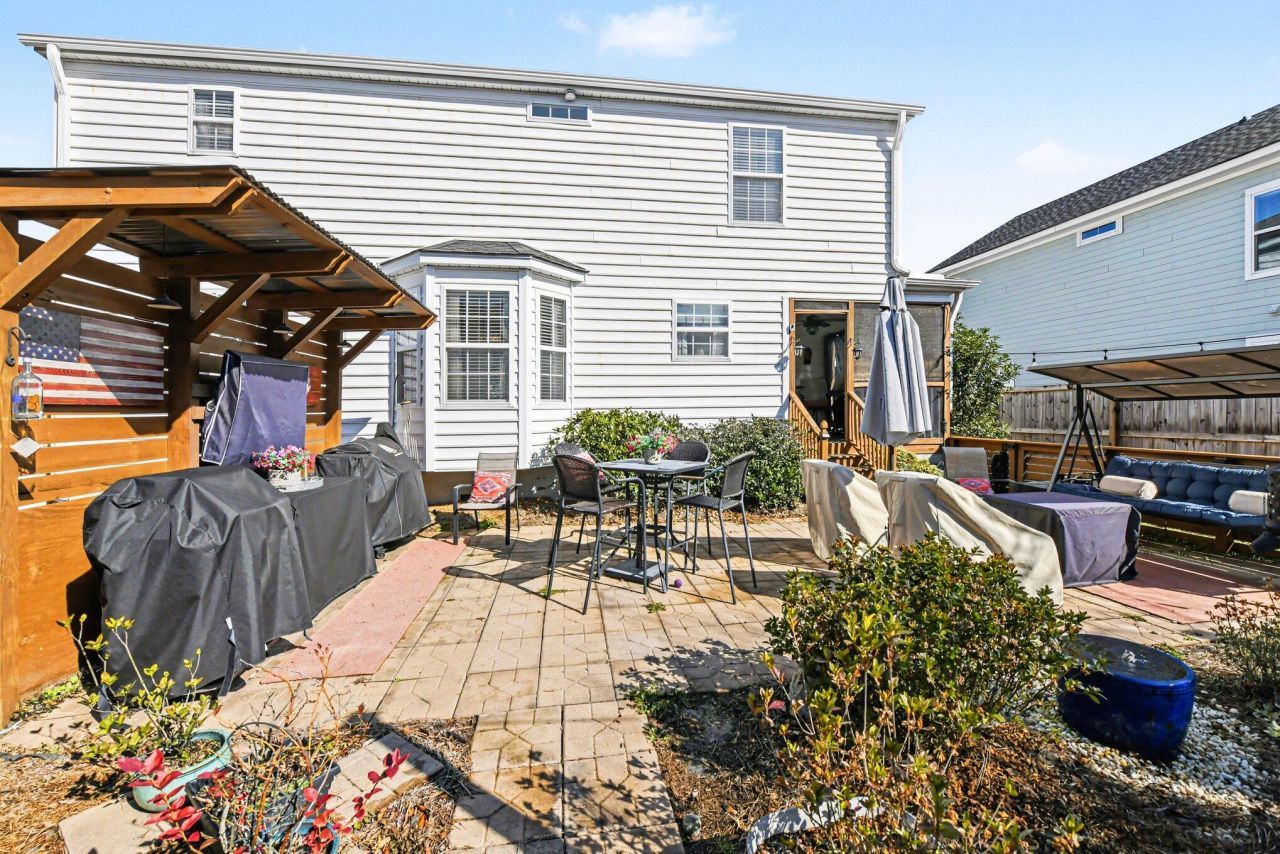 448 Sablewood Drive Photo 29