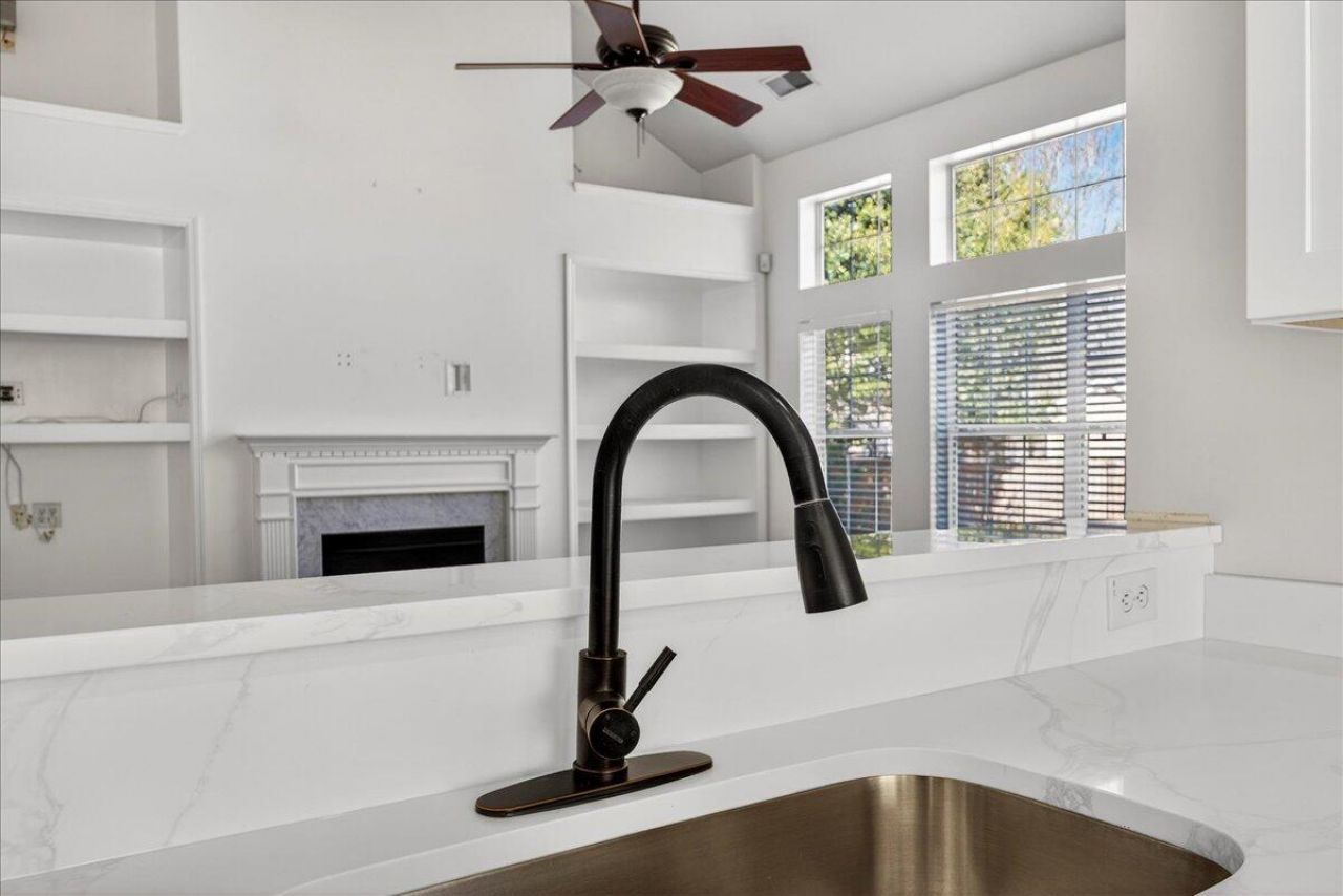 317 Whispering Cypress Drive Photo 14