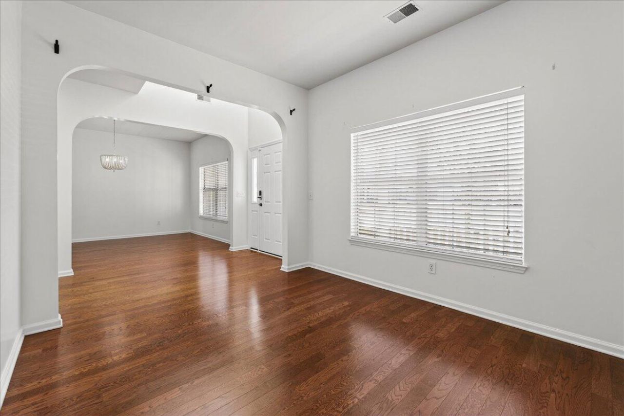 317 Whispering Cypress Drive Photo 4