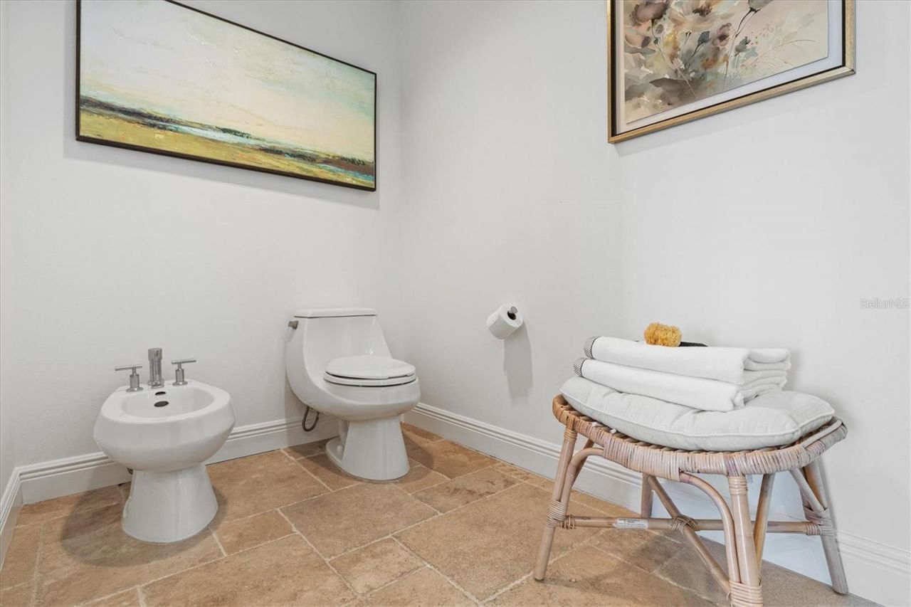 50 Central Avenue, Unit 15A, Sarasota, FL 34236 Photo