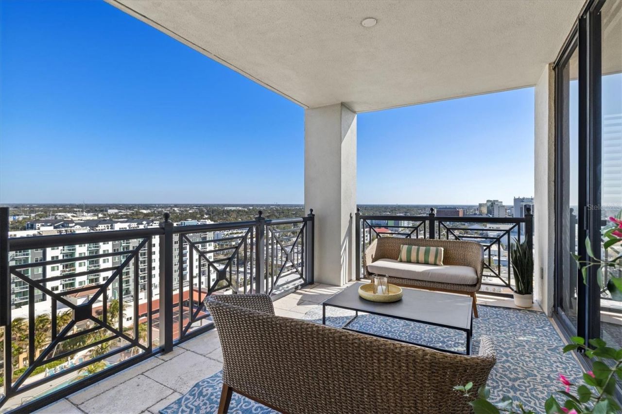 50 Central Avenue, Unit 15A, Sarasota, FL 34236 Photo