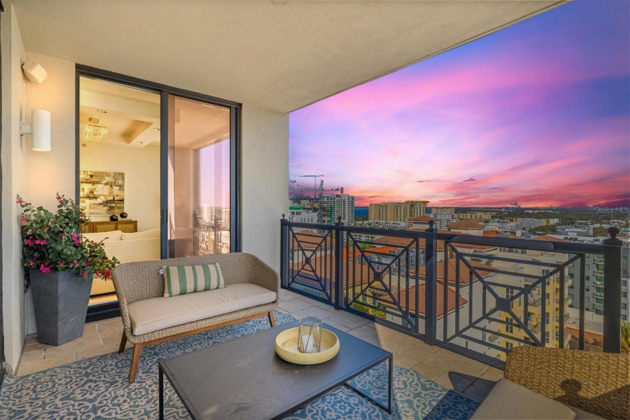 50 Central Avenue, Unit 15A, Sarasota, FL 34236 Photo