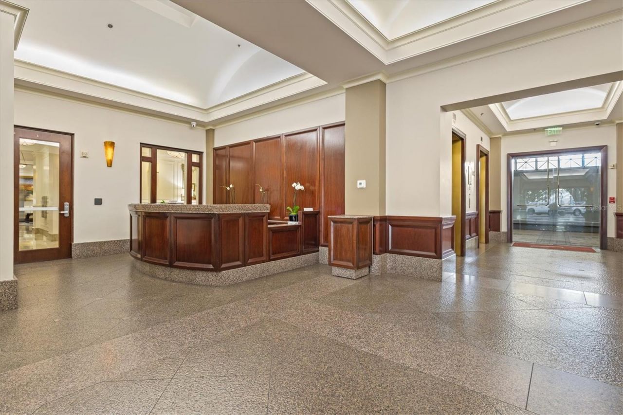 50 Central Avenue, Unit 15A, Sarasota, FL 34236 Photo