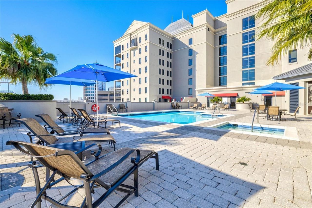 50 Central Avenue, Unit 15A, Sarasota, FL 34236 Photo