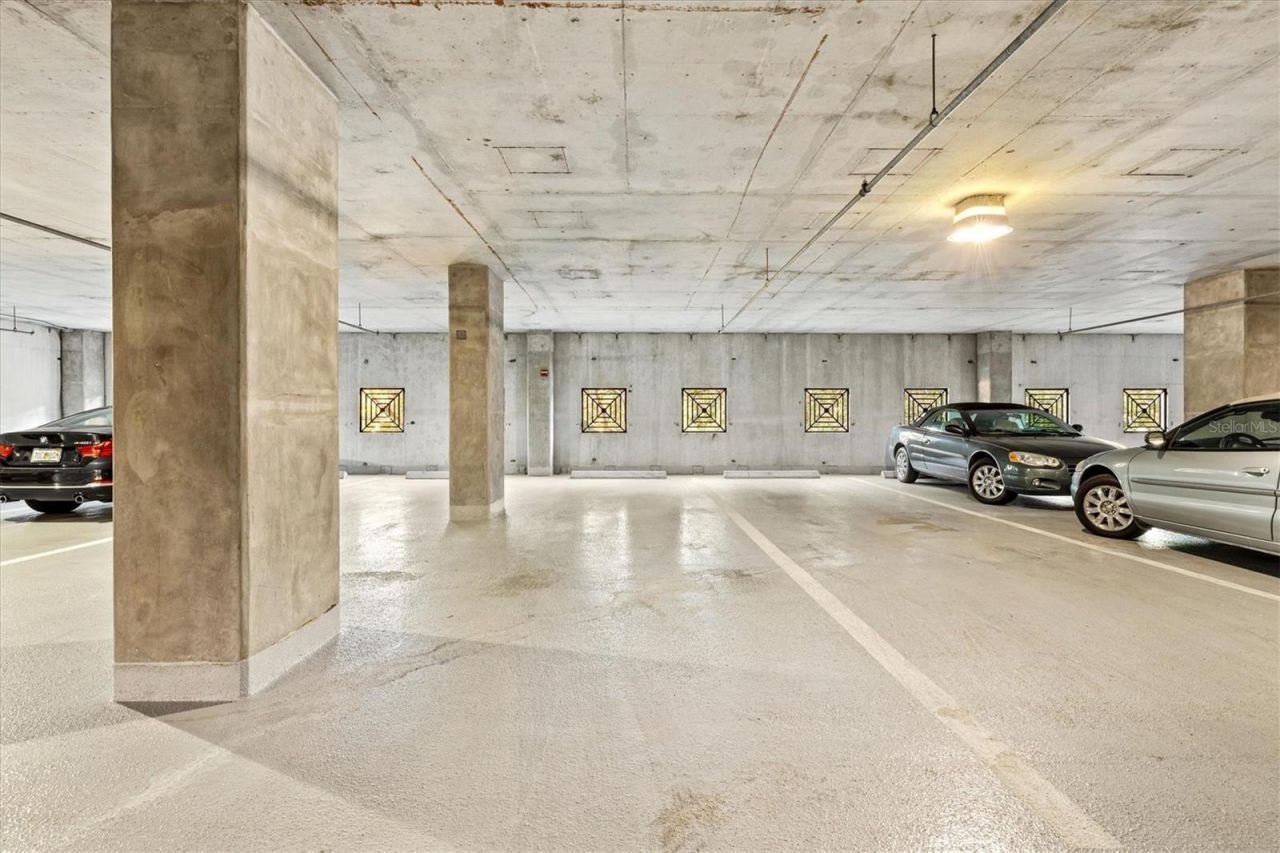 50 Central Avenue, Unit 15A, Sarasota, FL 34236 Photo