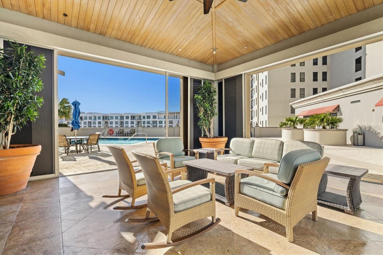 50 Central Avenue, Unit 15A, Sarasota, FL 34236 Photo