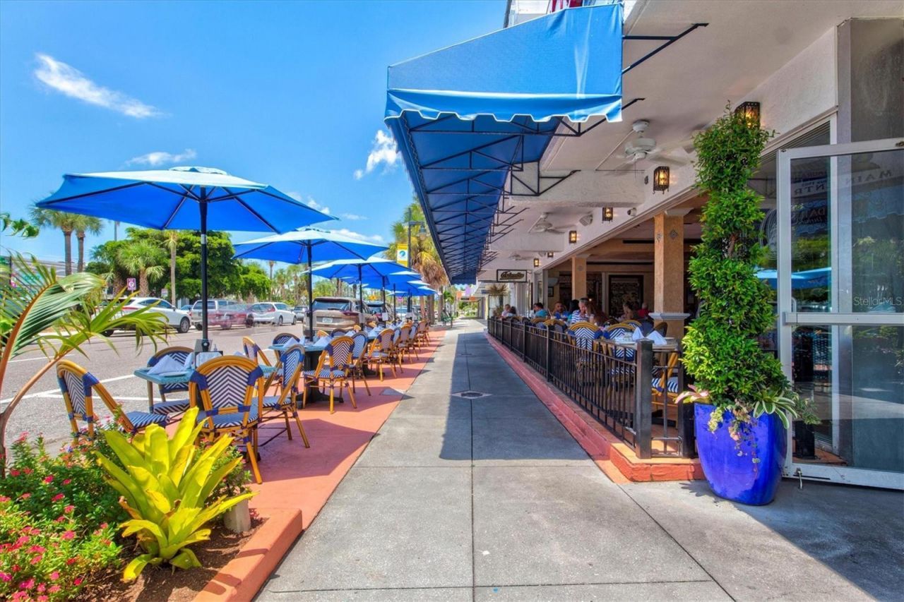 50 Central Avenue, Unit 15A, Sarasota, FL 34236 Photo