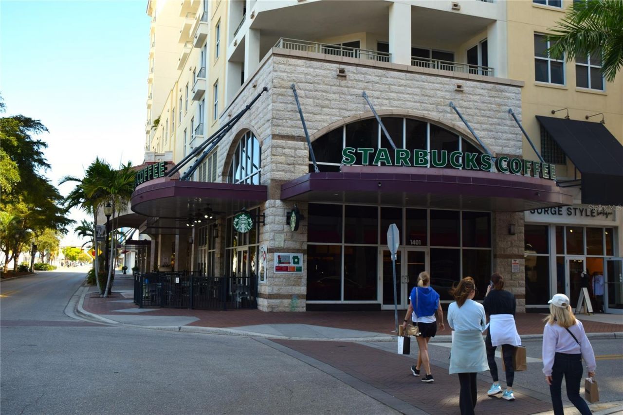 50 Central Avenue, Unit 15A, Sarasota, FL 34236 Photo