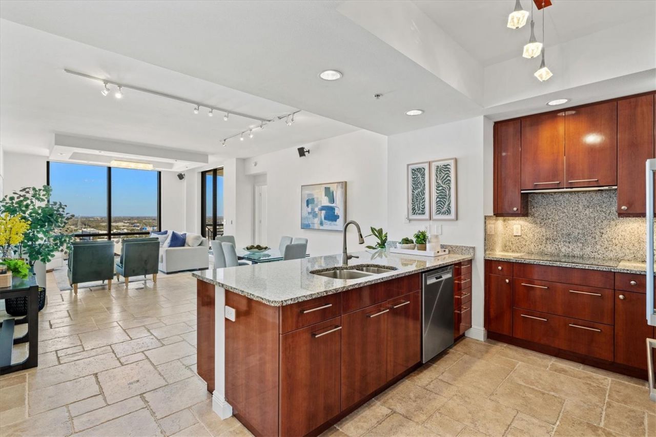 50 Central Avenue, Unit 15A, Sarasota, FL 34236 Photo