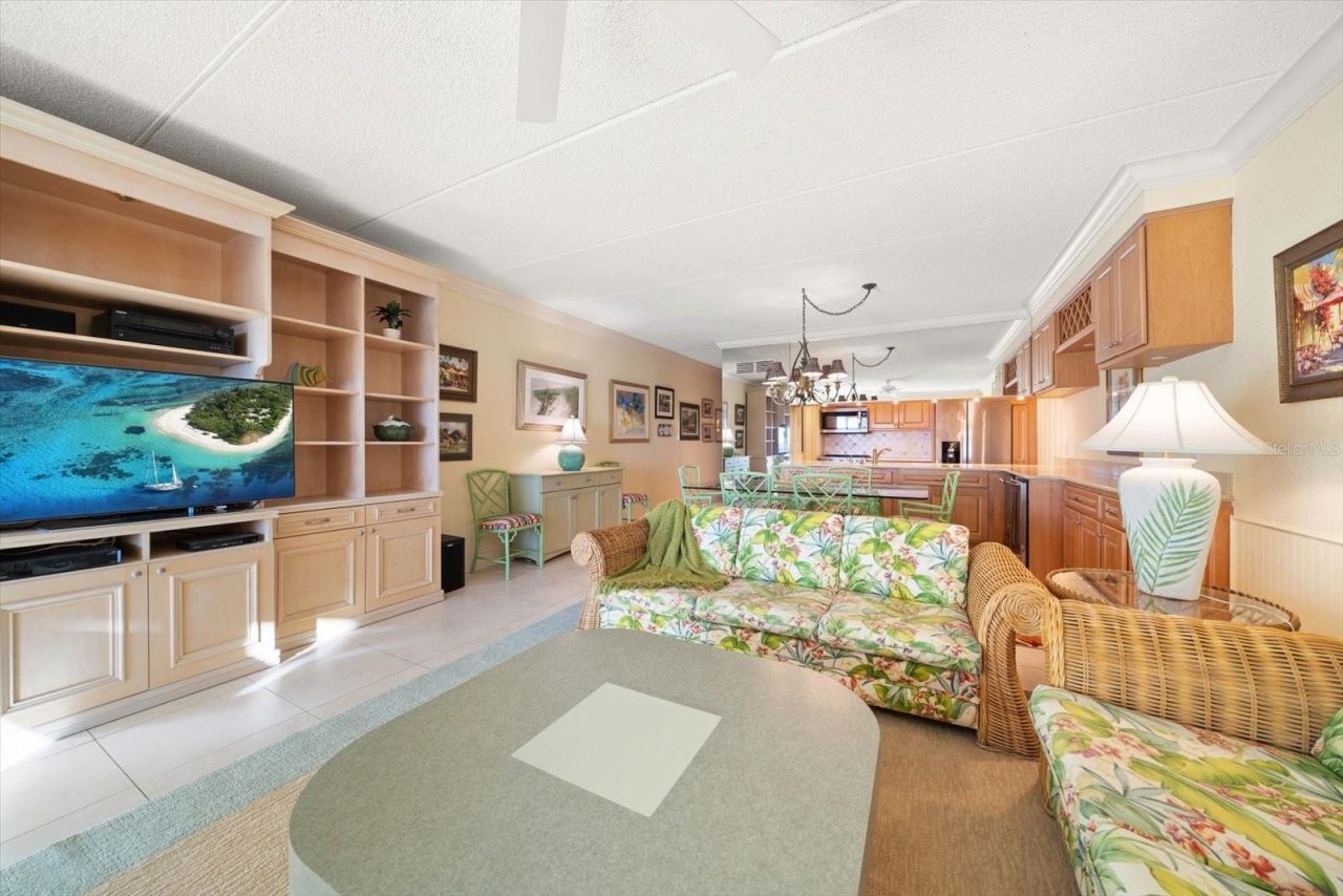2300 Gulf Boulevard, Unit D1, Belleair Beach, FL 33786 Photo