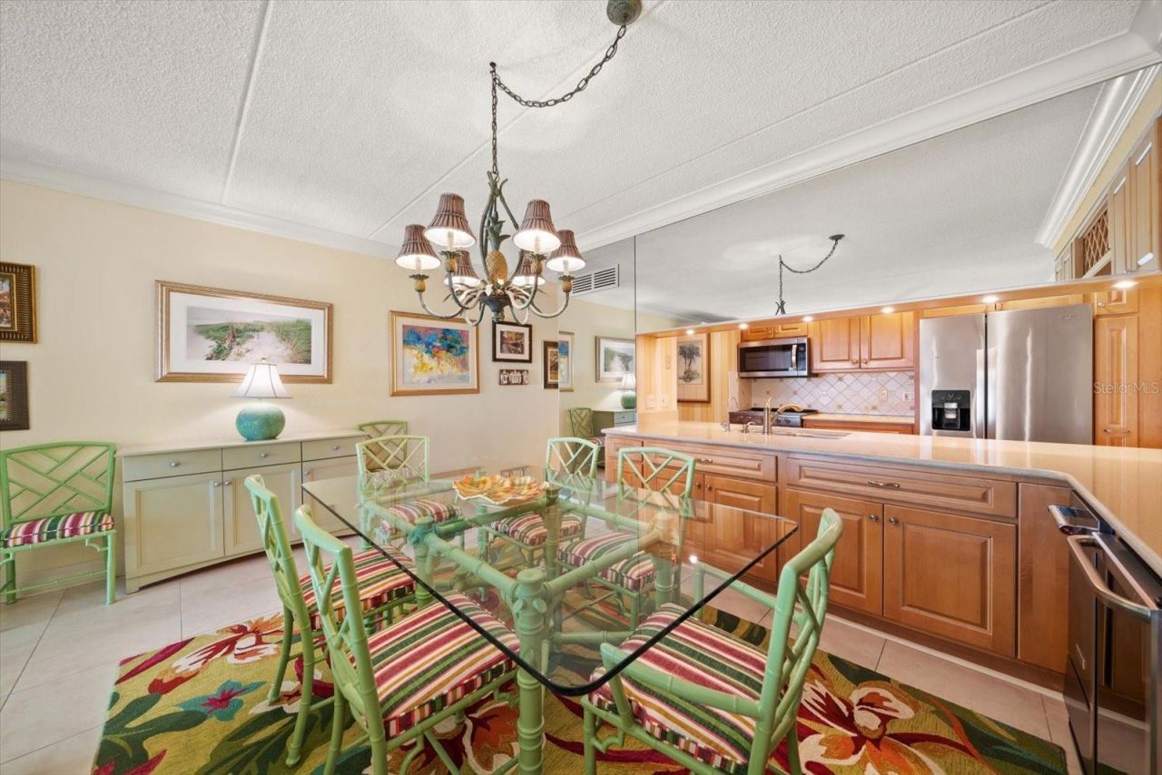 2300 Gulf Boulevard, Unit D1, Belleair Beach, FL 33786 Photo