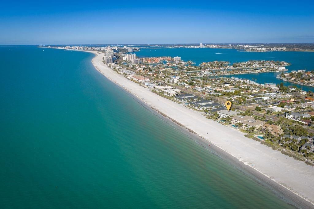 2300 Gulf Boulevard, Unit D1, Belleair Beach, FL 33786 Photo