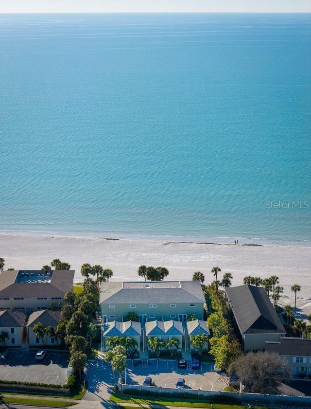 2300 Gulf Boulevard, Unit D1, Belleair Beach, FL 33786 Photo