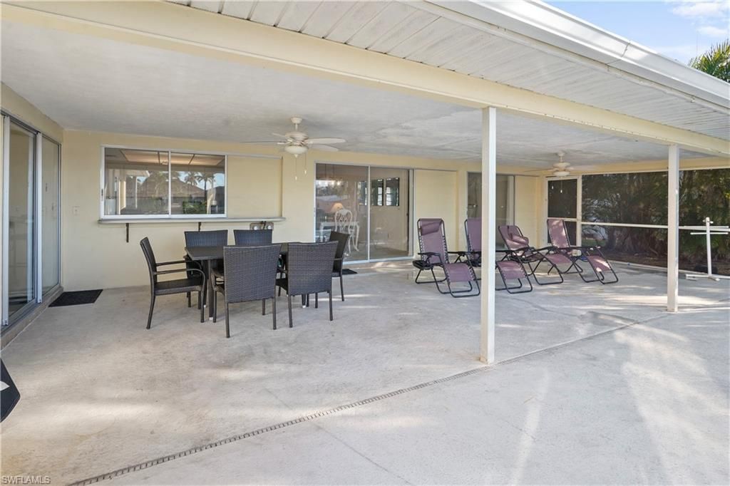 818 Monticello Ct, Cape Coral, FL 33904 Photo