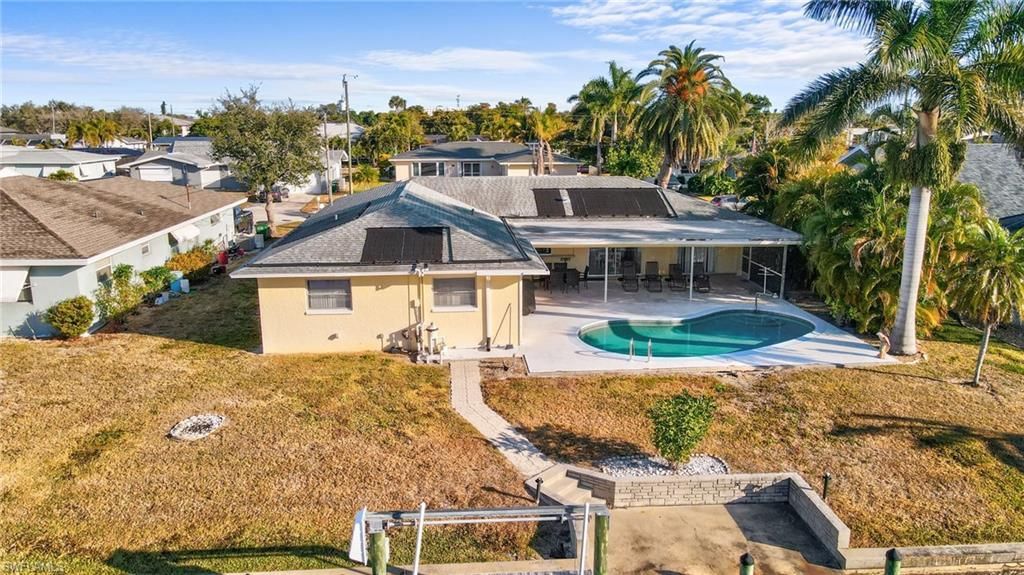 818 Monticello Ct, Cape Coral, FL 33904 Photo